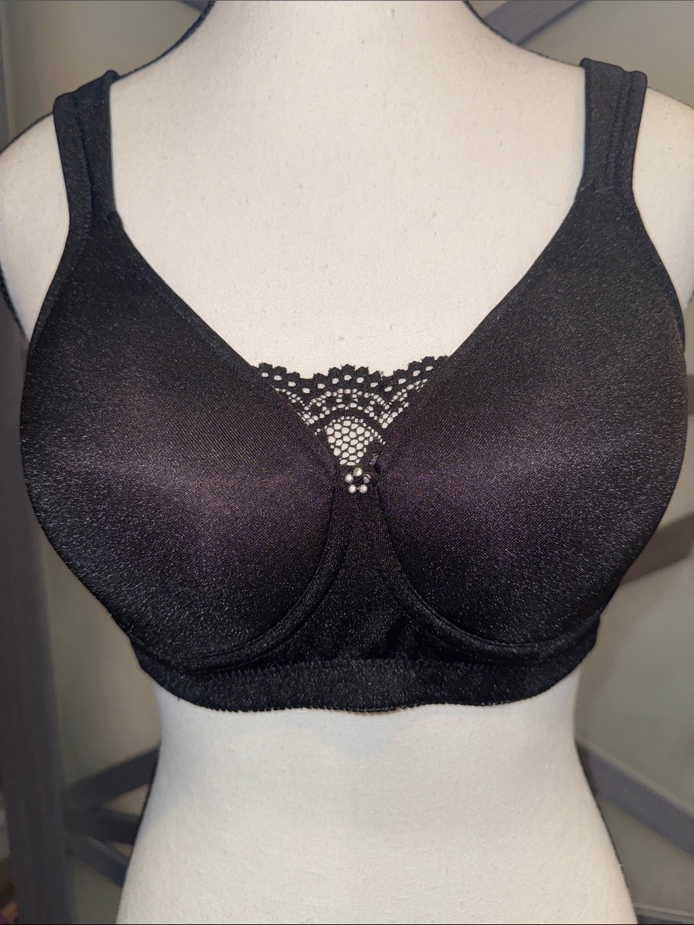 Jodee 811 Soft & Smooth Mastectomy Bra 34A Black Pocketed Wire Free NWOT